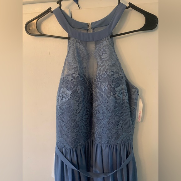 JJ’s House. Size 2 Color: Stormy. A-Line Scoop Style. Chiffon Lace material - Picture 3 of 4